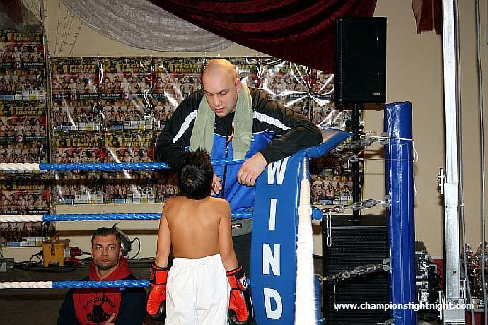 091218_0042_demir-el-abadi_k1_fight_night_ii.jpg