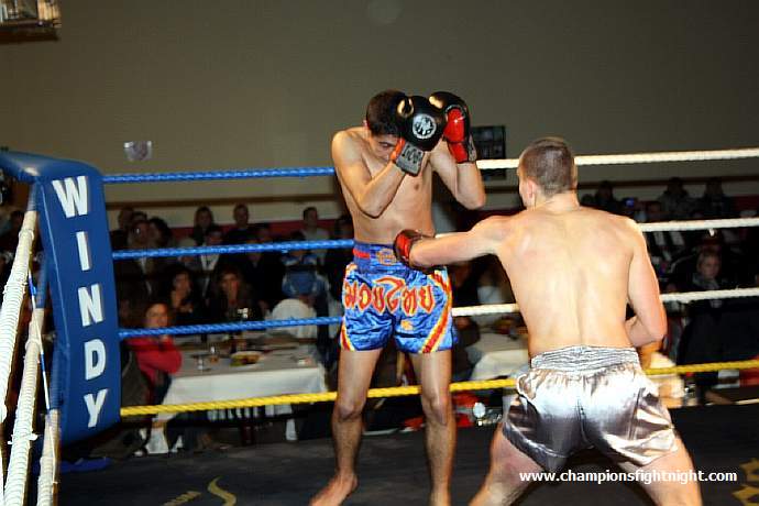 091218_0143_slonov-sahralian_k1_fight_night_ii.jpg