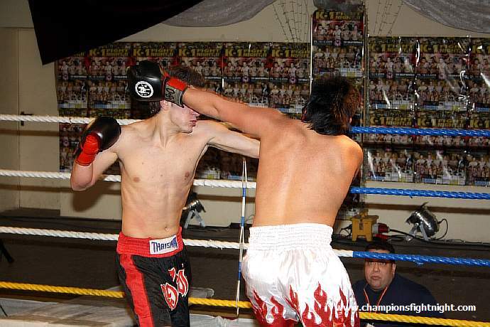 091218_0174_blakai-cellebi_k1_fight_night_ii.jpg