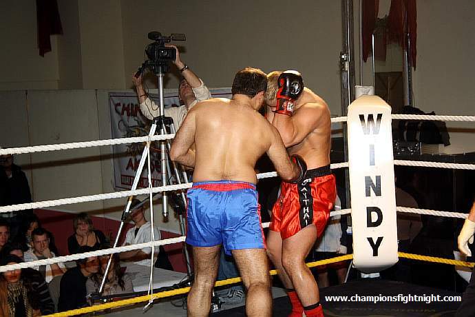 091218_0364_borka-kazanbaya_k1_fight_night_ii.jpg