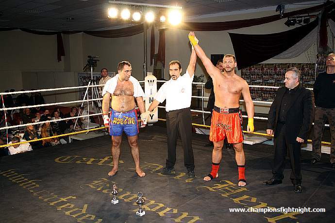 091218_0394_borka-kazanbaya_k1_fight_night_ii.jpg