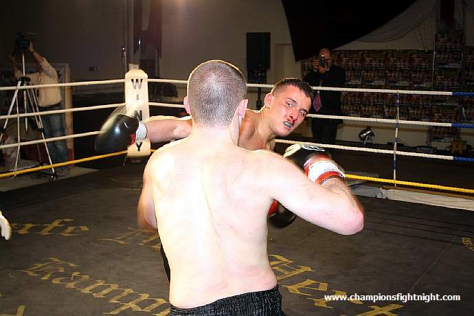 091218_0426_avan-sobek_k1_fight_night_ii.jpg