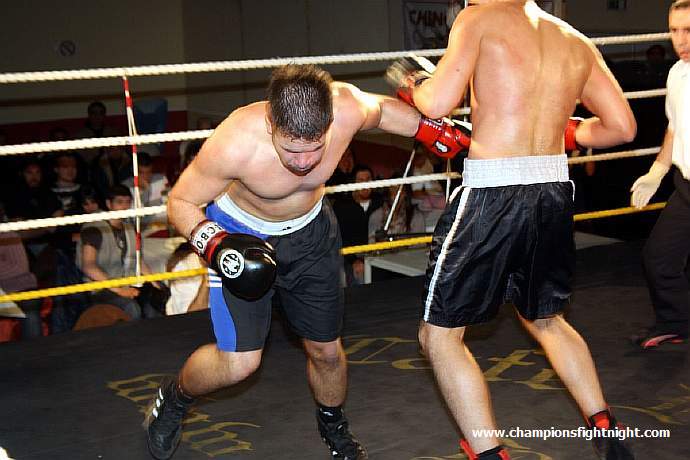 091218_0493_blanacic-coccimiglio_k1_fight_night_ii.jpg