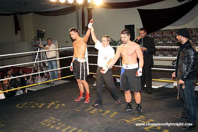 091218_0499_blanacic-coccimiglio_k1_fight_night_ii.jpg