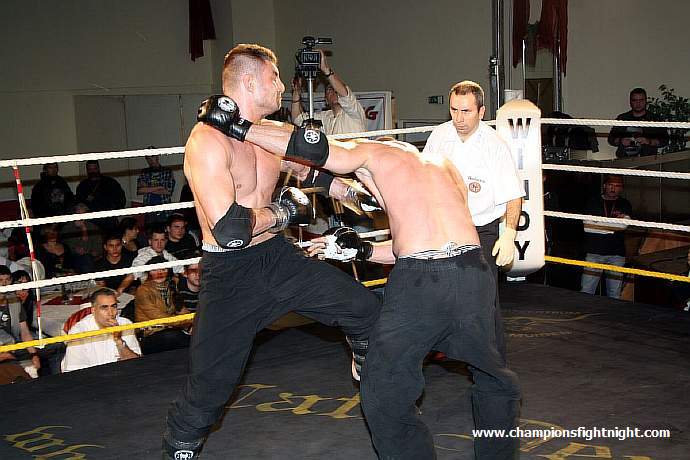 091218_0528_densiz-moser_k1_fight_night_ii.jpg