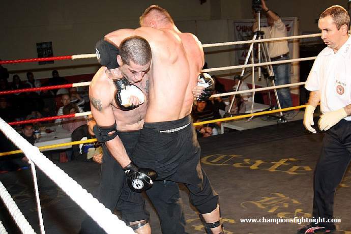 091218_0539_densiz-moser_k1_fight_night_ii.jpg