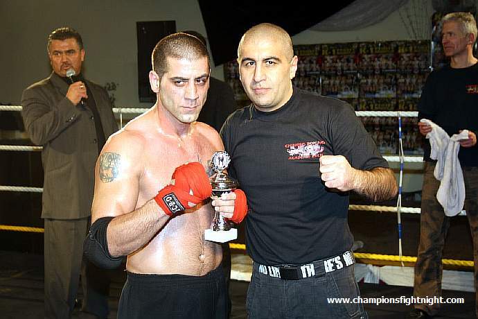 091218_0571_densiz-moser_k1_fight_night_ii.jpg