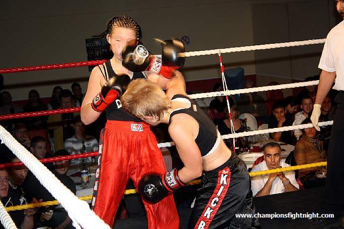 091218_0599_schumacher-kaiser_k1_fight_night_ii.jpg