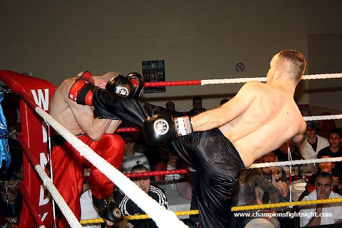 091218_0626_brueggen-kurnaz_k1_fight_night_ii.jpg