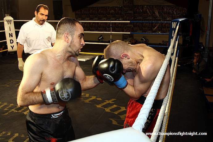 091218_0630_brueggen-kurnaz_k1_fight_night_ii.jpg