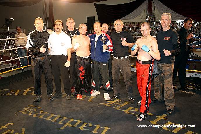 091218_0673_brueggen-kurnaz_k1_fight_night_ii.jpg