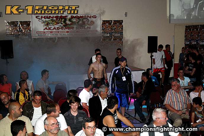 110708_0088_giantsios_oeztuerk_k1_fightnight_3.jpg