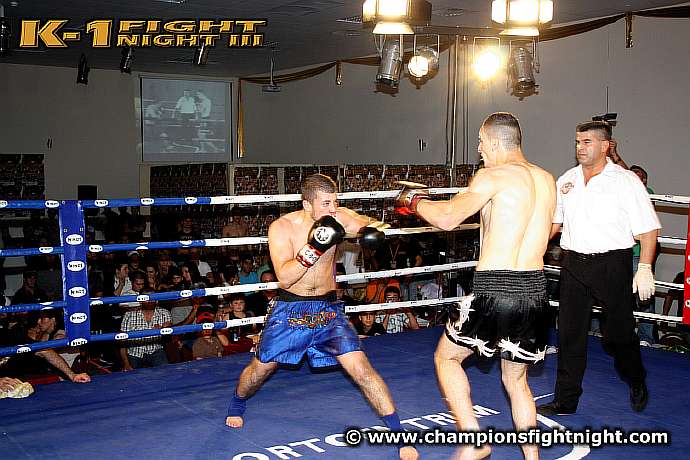 110708_0225_guelec_arrabhi_k1_fightnight_3.jpg