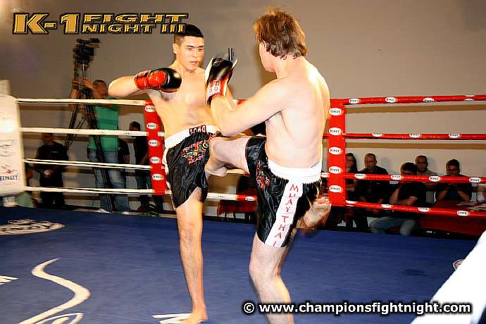 110708_0292_naumov_bozer_k1_fightnight_3.jpg