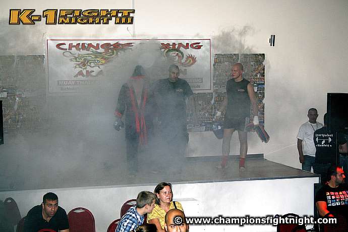 110708_0550_klahs_fischer_k1_fightnight_3.jpg