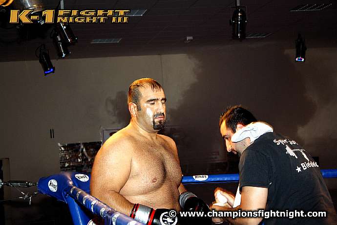 110708_0587_memishi_akbulut_k1_fightnight_3.jpg